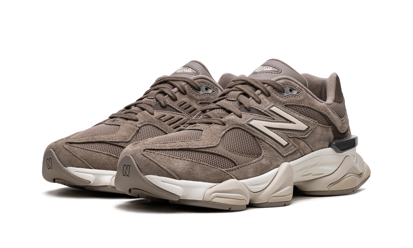 9060 "Mushroom Brown" U9060JMR