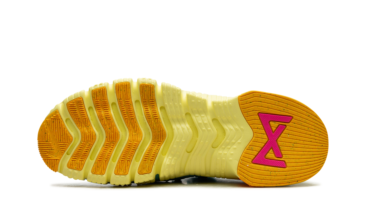 Free Metcon 5 "Dusty Cactus Fierce Pink" DV3949 302