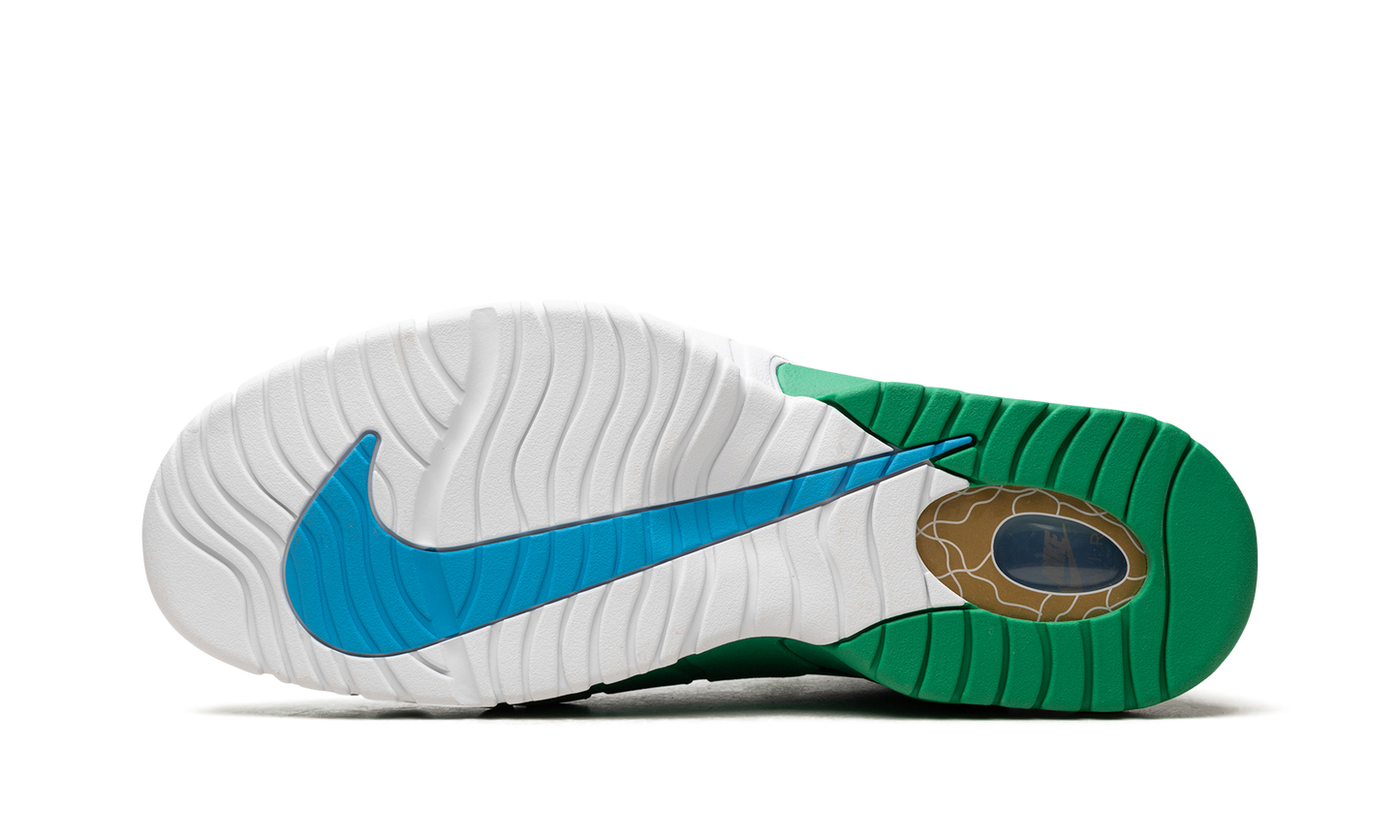 Air Max Penny "Stadium Green" FQ8827 324