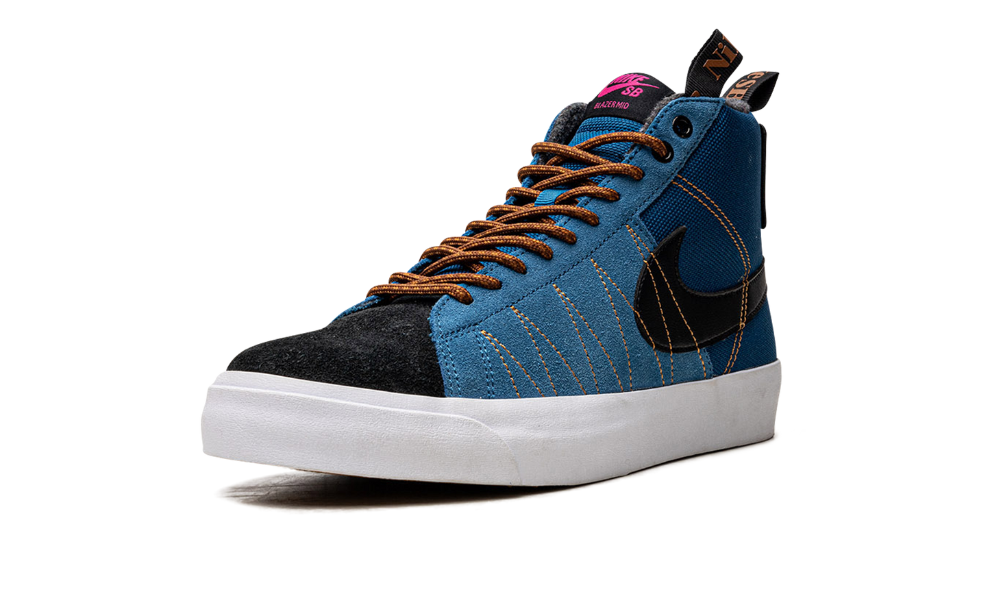 SB Blazer Mid PRM