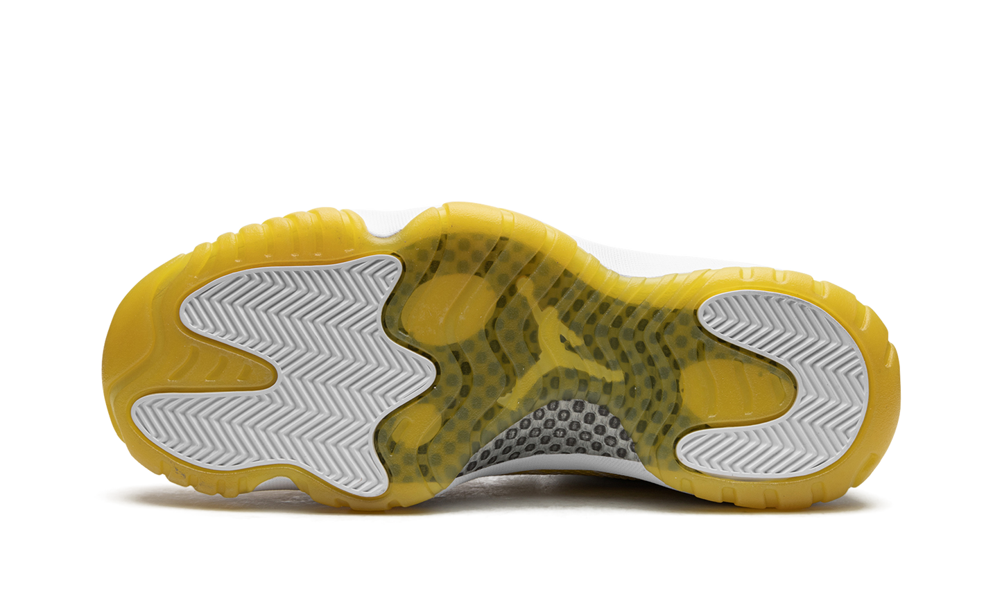 AIR JORDAN 11 LOW WMNS "Yellow Snakeskin" AH7860 107