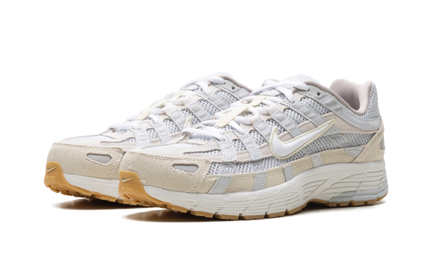 P-6000 WMNS "Photon Dust Light Khaki" HV4312 025