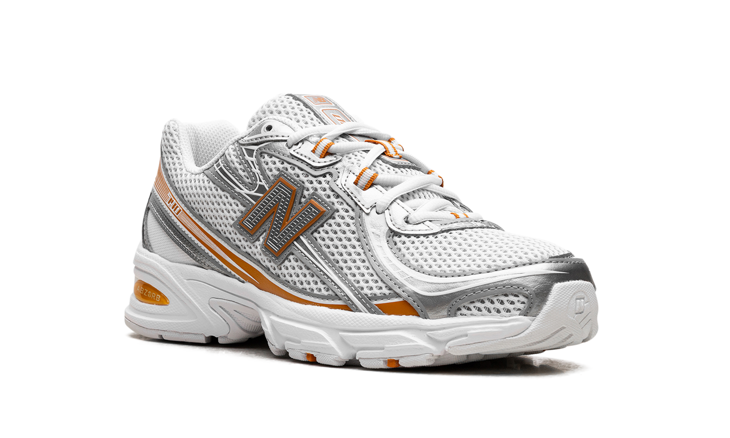 740 "Classic Orange" U740CL2