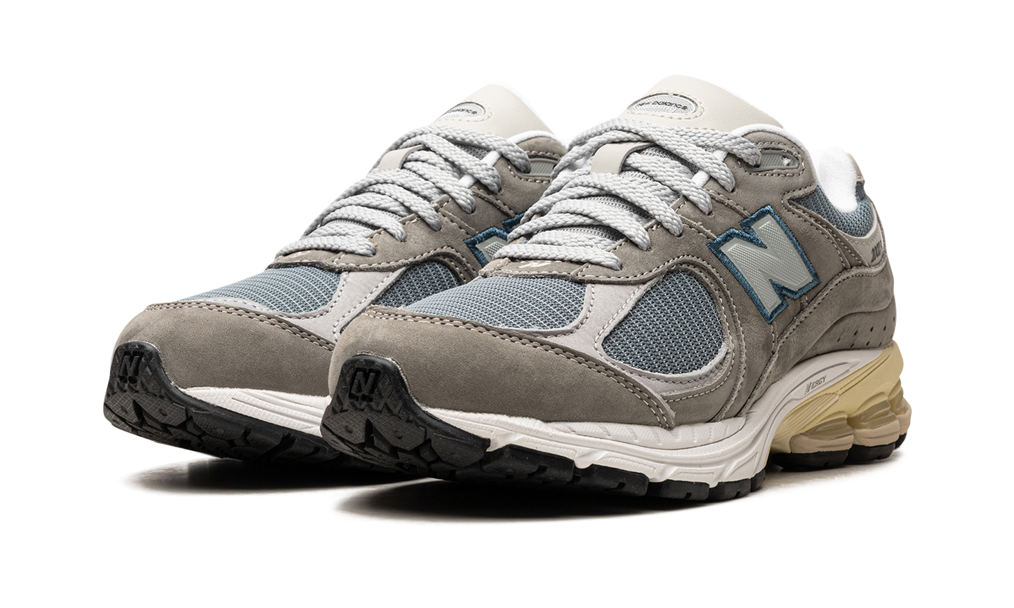 2002R "Steel Blue" M2002RNA