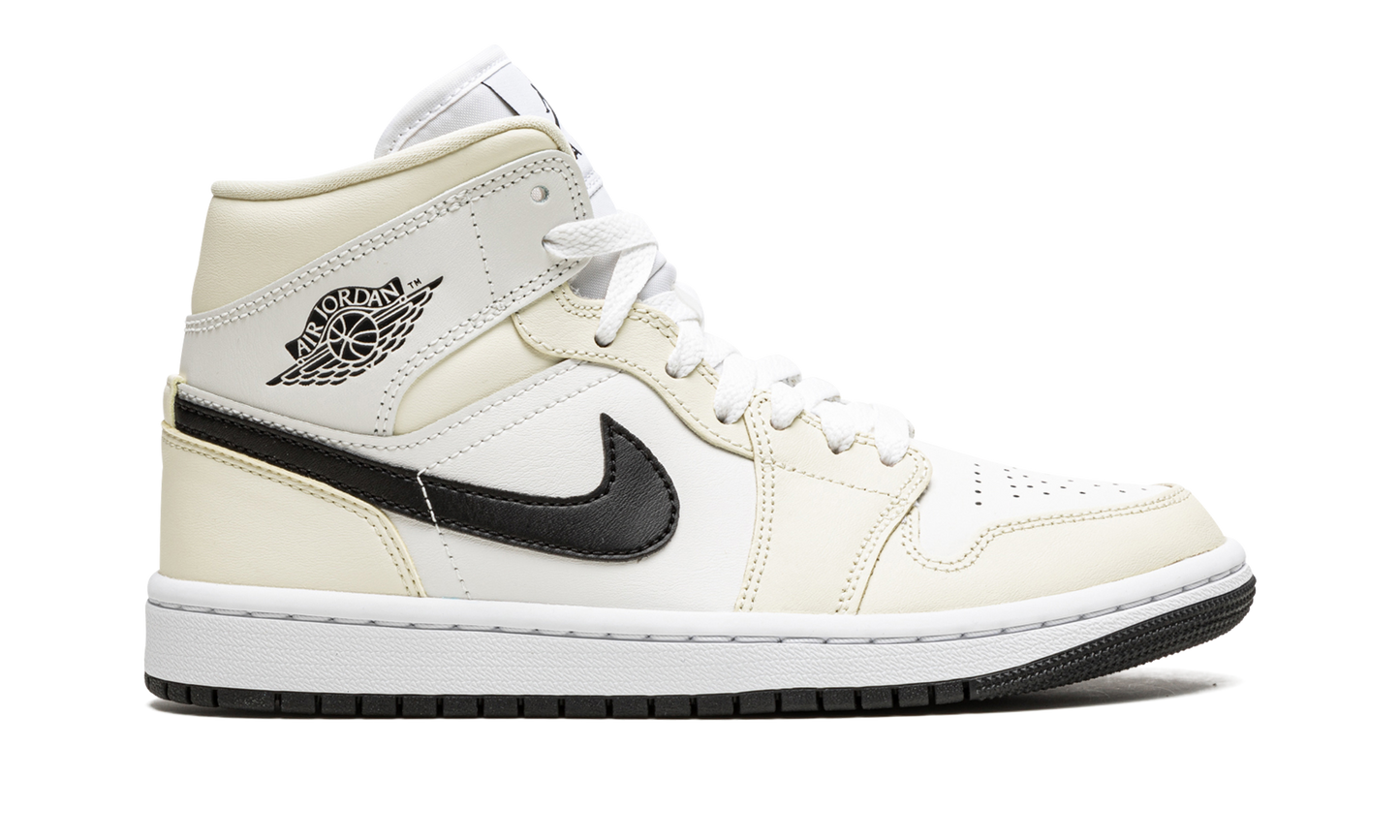 AIR JORDAN 1 MID WMNS "Coconut Milk" BQ6472 121