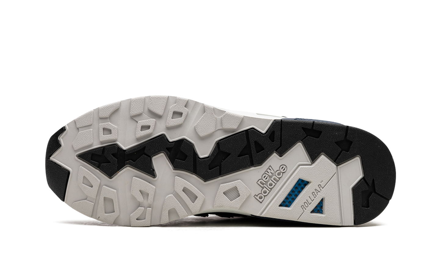 580 "Castlerock" MT580RCB