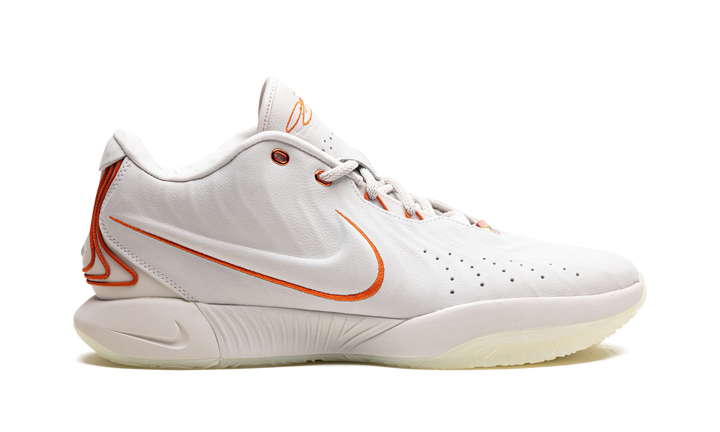 LeBron 21 "Akoya" FV2345 001