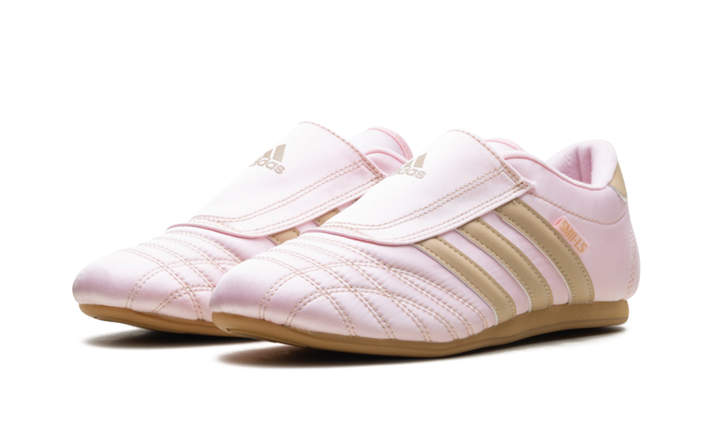 Taekwondo WMNS "Clear Pink Magic Biege" JQ8209