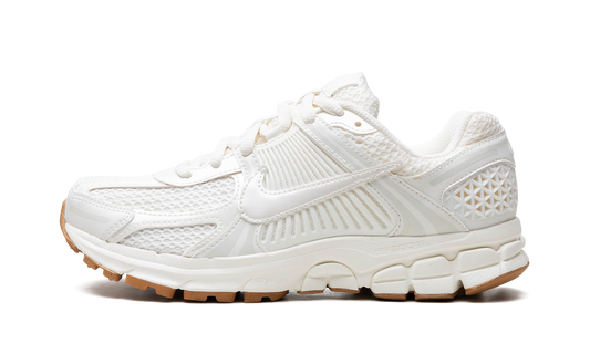 WMNS Nike Zoom Vomero 5 "SAIL GUM" HM5886 133