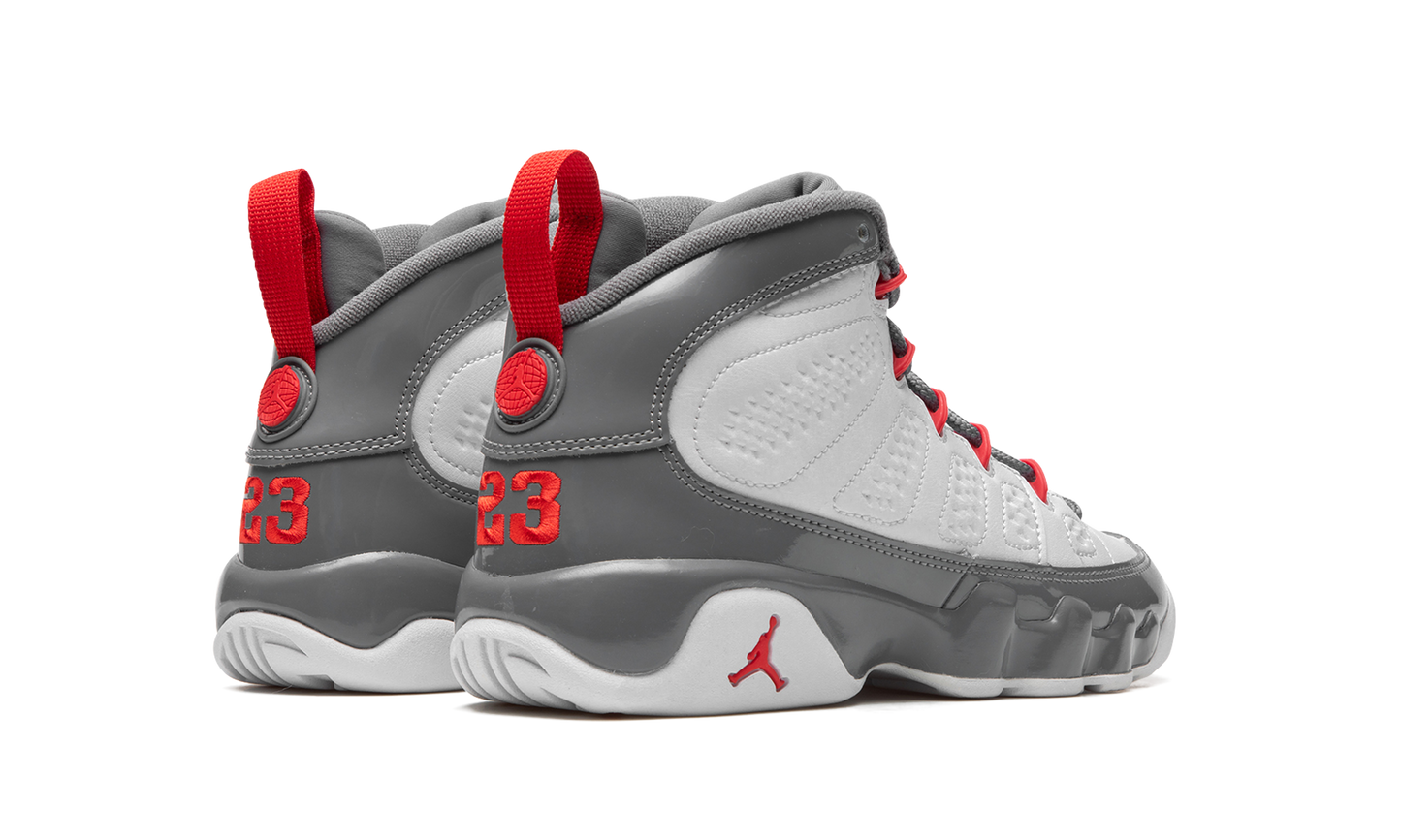 Air Jordan 9 GS "Fire Red" 302359 162