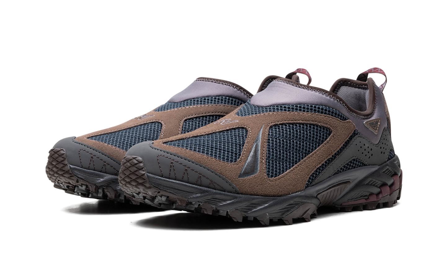 610 "Tokyo Design Studios - Outerspace" ML610STT