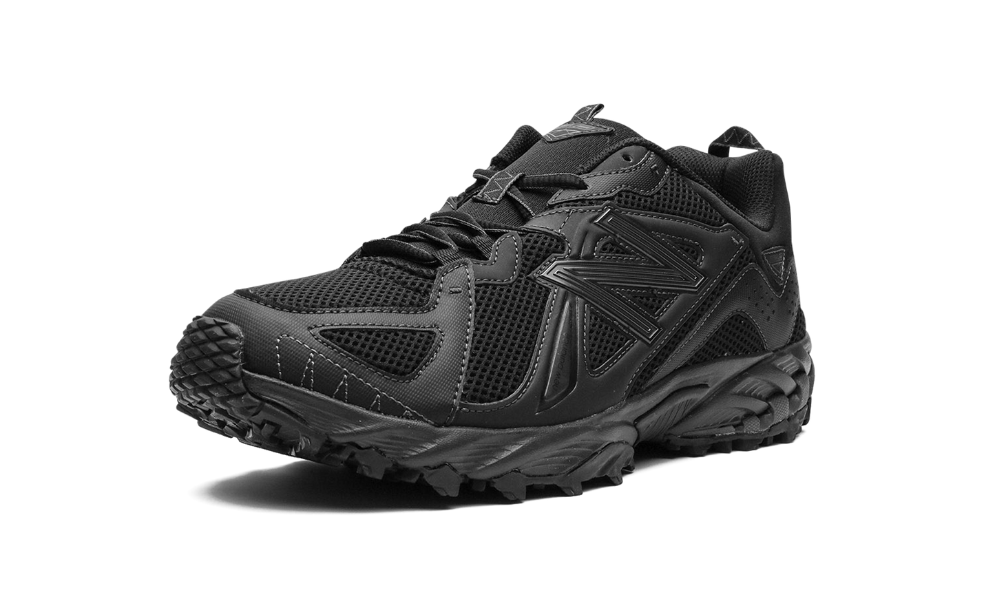 610T "Triple Black" ML610TBB