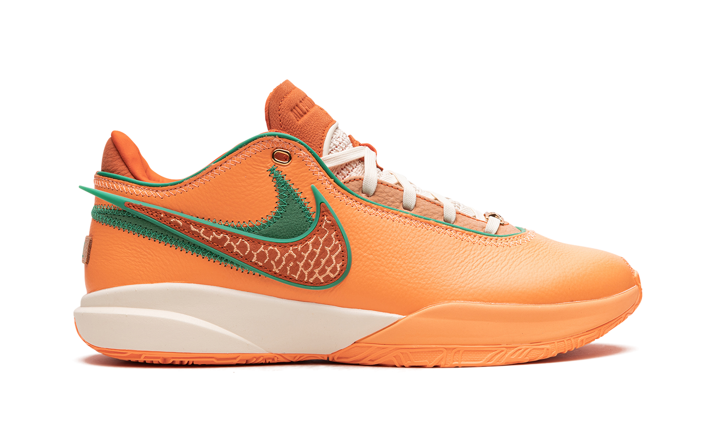 LeBron 20 "FAMU x APB - Safety Orange" FN8263 800