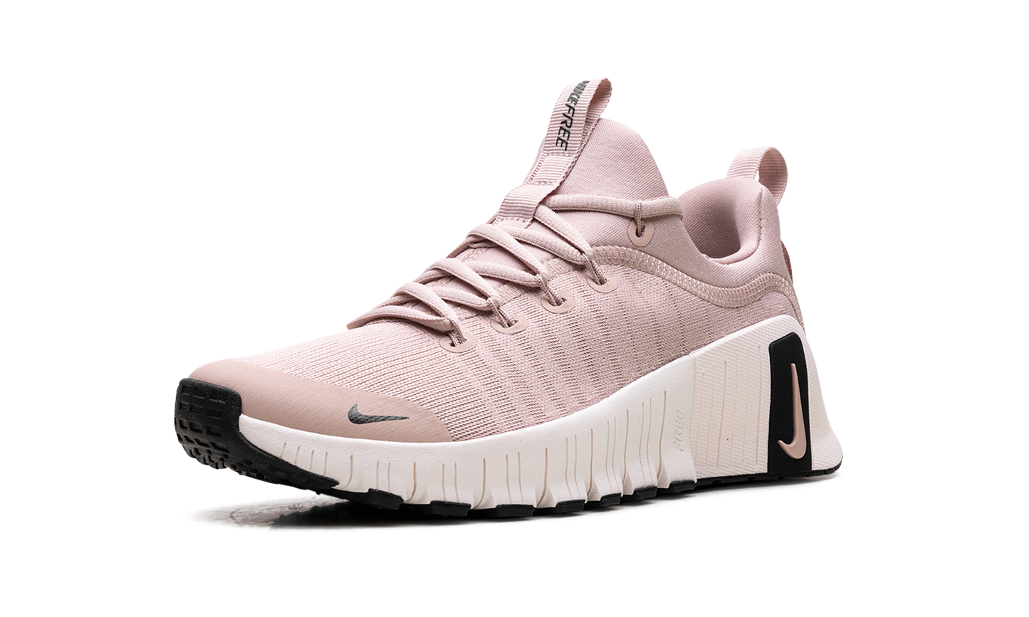 Free Metcon 6 PRM WMNS "Pink Oxford / Light Soft Pink / Black" HF1208 600