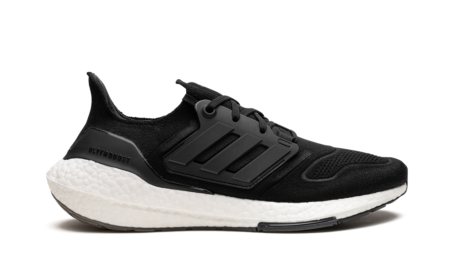 ULTRABOOST 22 WMNS "Black" GX5591