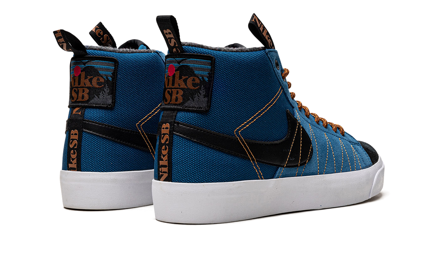 SB Blazer Mid PRM