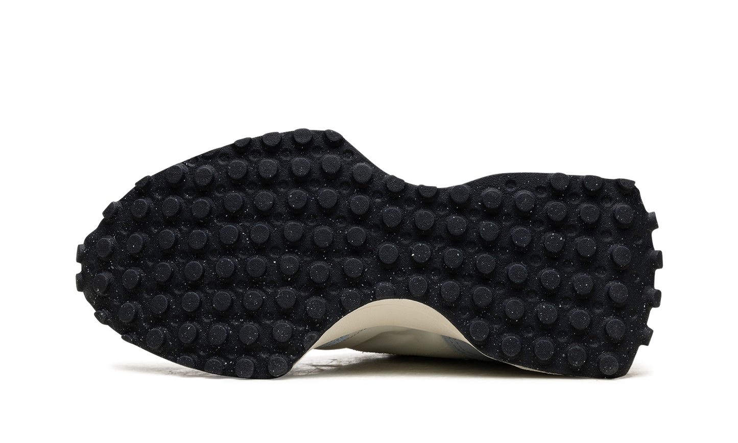 327 WMNS "White Light Blue"