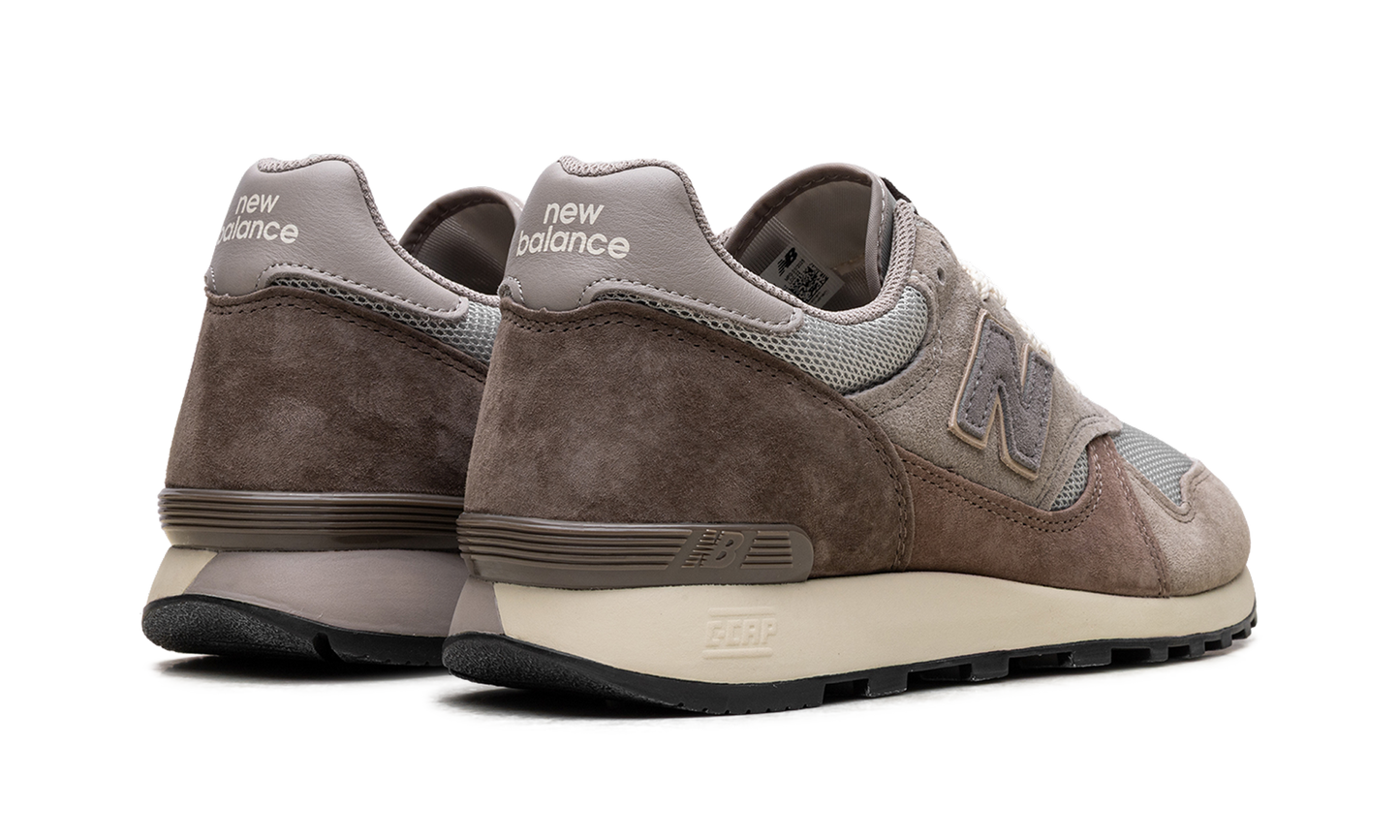 475 "AURALEE - London Fog" U475AE