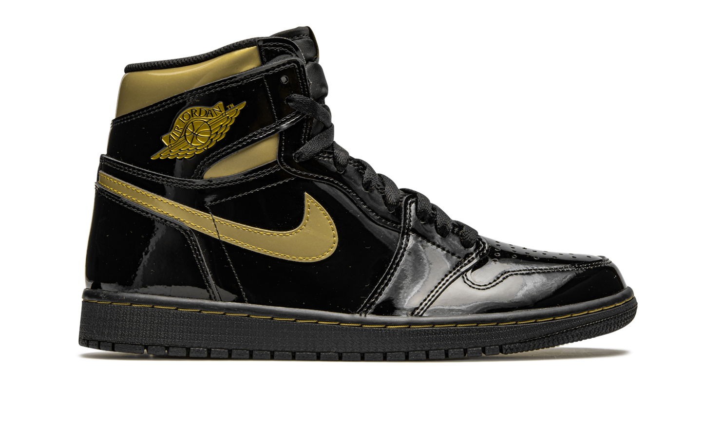 Air Jordan 1 Retro High OG "Black Metallic Gold" 555088 032