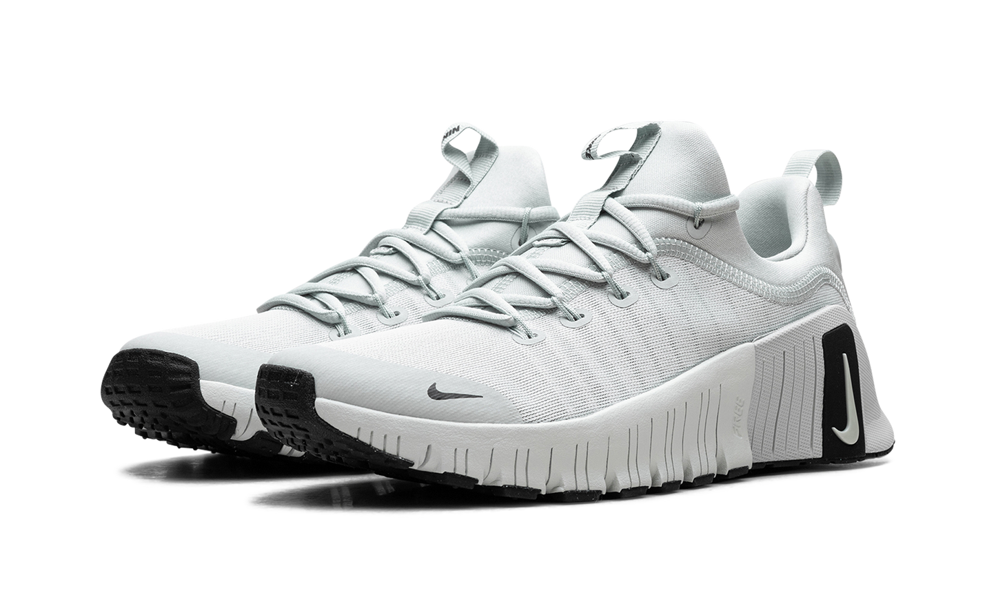 Free Metcon 6 WMNS "Light Silver Black" FJ7126 008