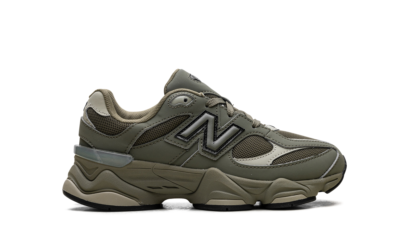 9060 GS "Dark Olivine" PC9060GD