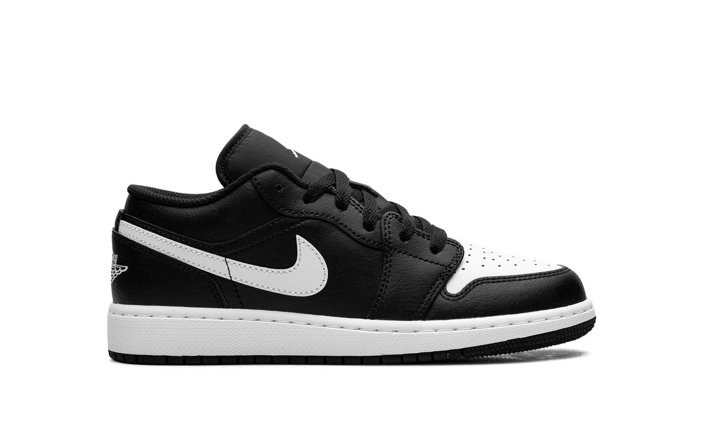 Jordan 1 Low GS "Black Summit White" 553560 043