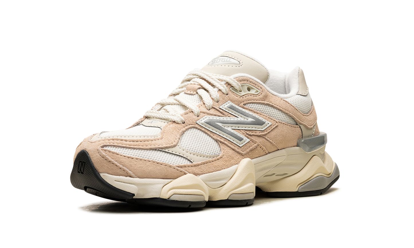 9060 "Vintage Rose" U9060WNA