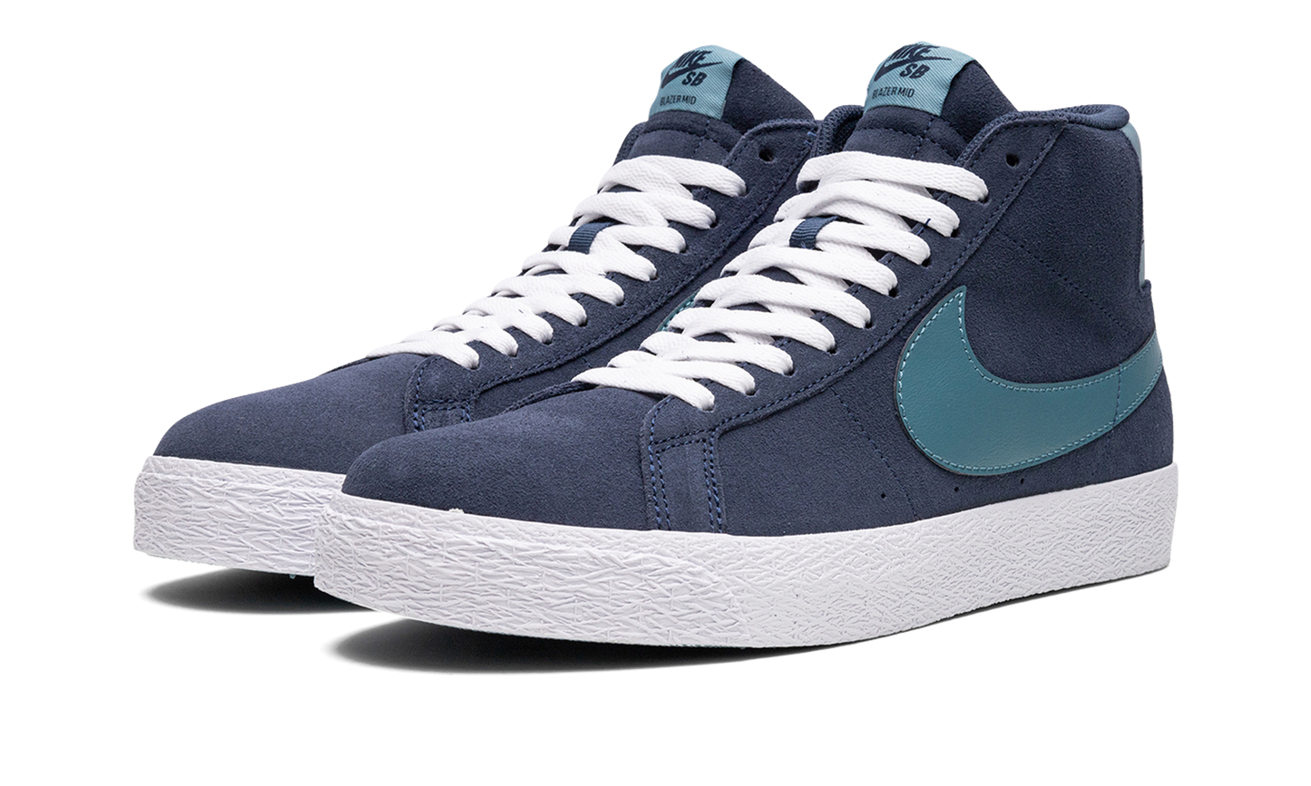 SB Blazer Mid "Navy Aqua"