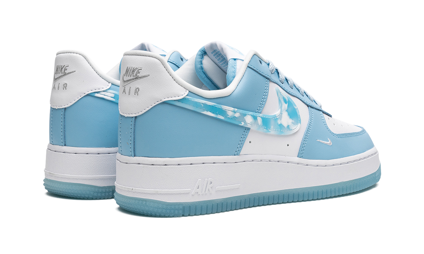 AIR FORCE 1 '07 LX MNS WMNS "Nail Art White Blue"