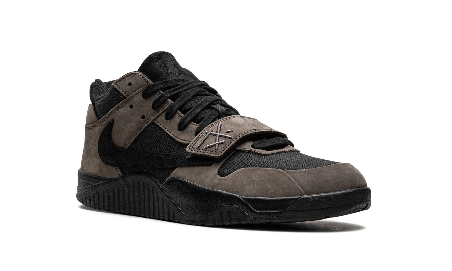 Jumpman Jack TR "Travis Scott - Dark Mocha" FZ8117 204