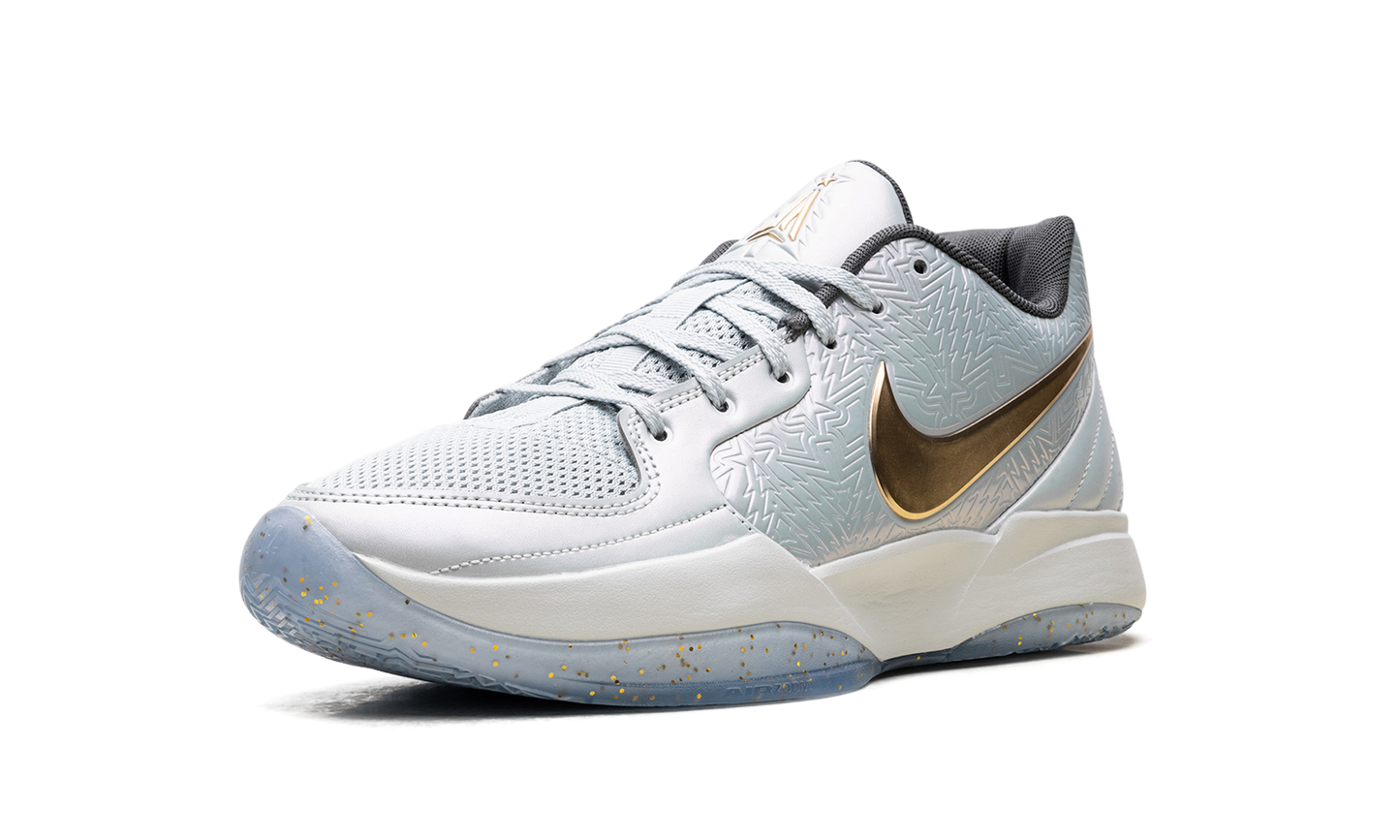 Ja 2 "Tree Topper" FZ1516 001