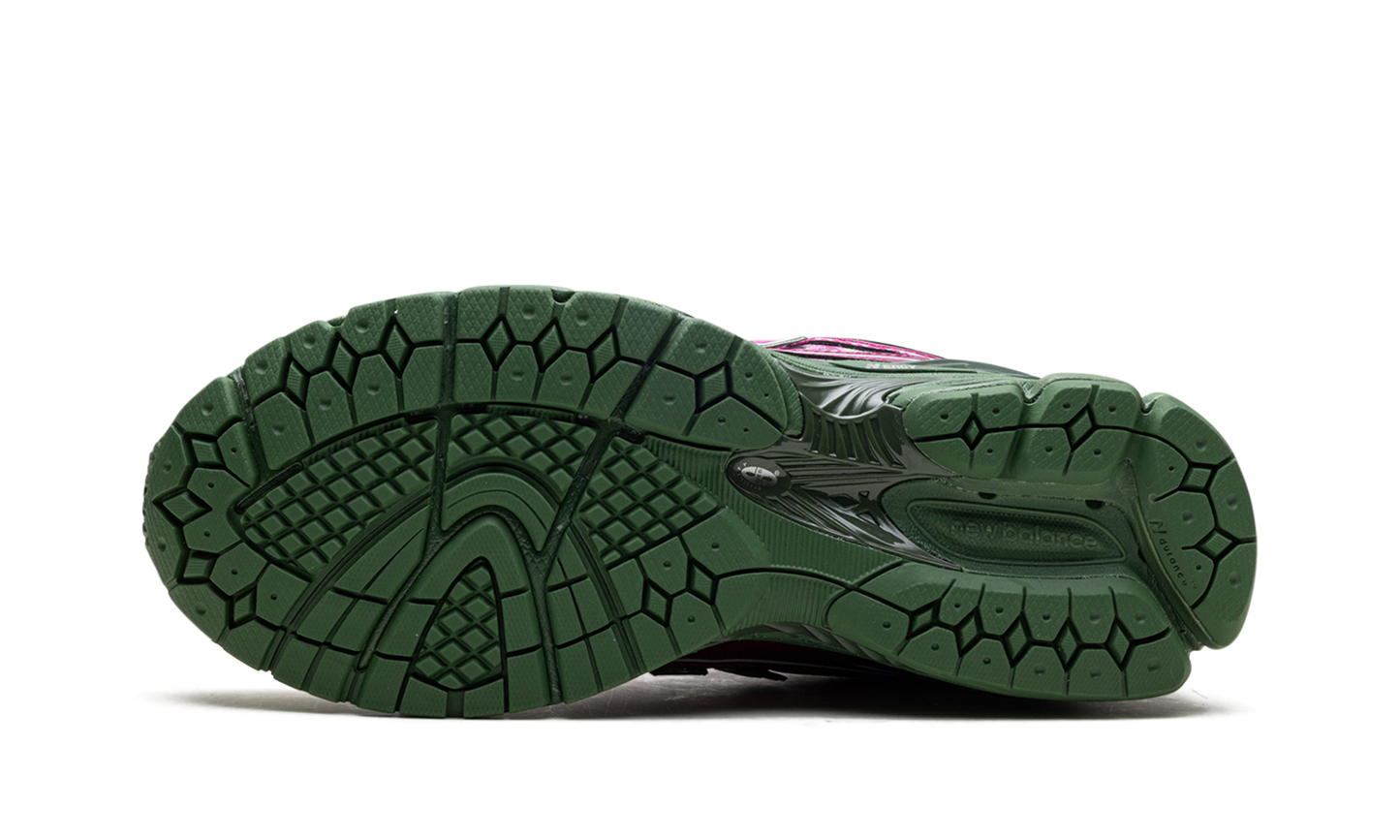 1906R "Jack Harlow - Rose Runner" M1906RJH