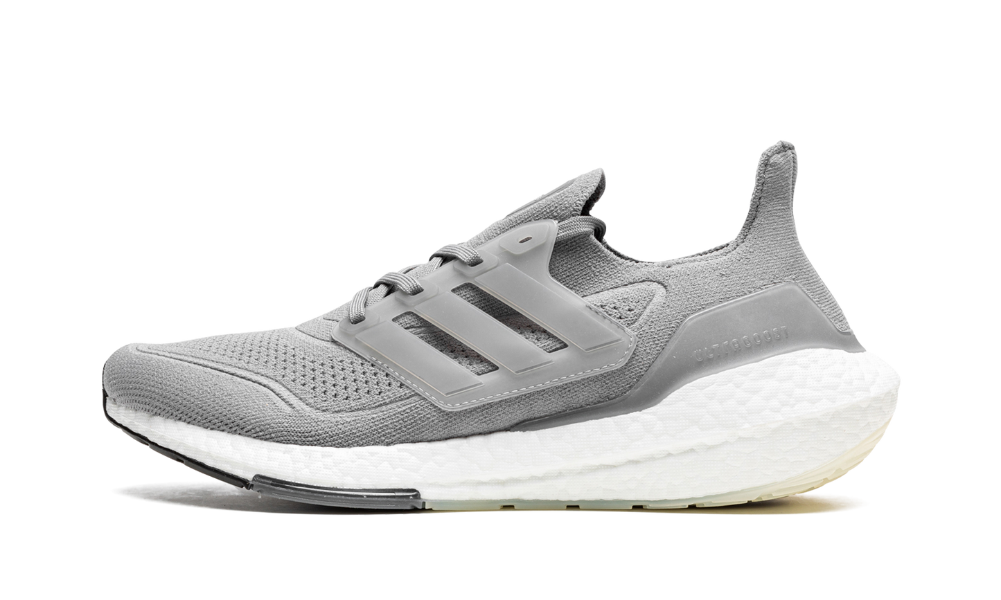 UltraBoost 21 FY0381