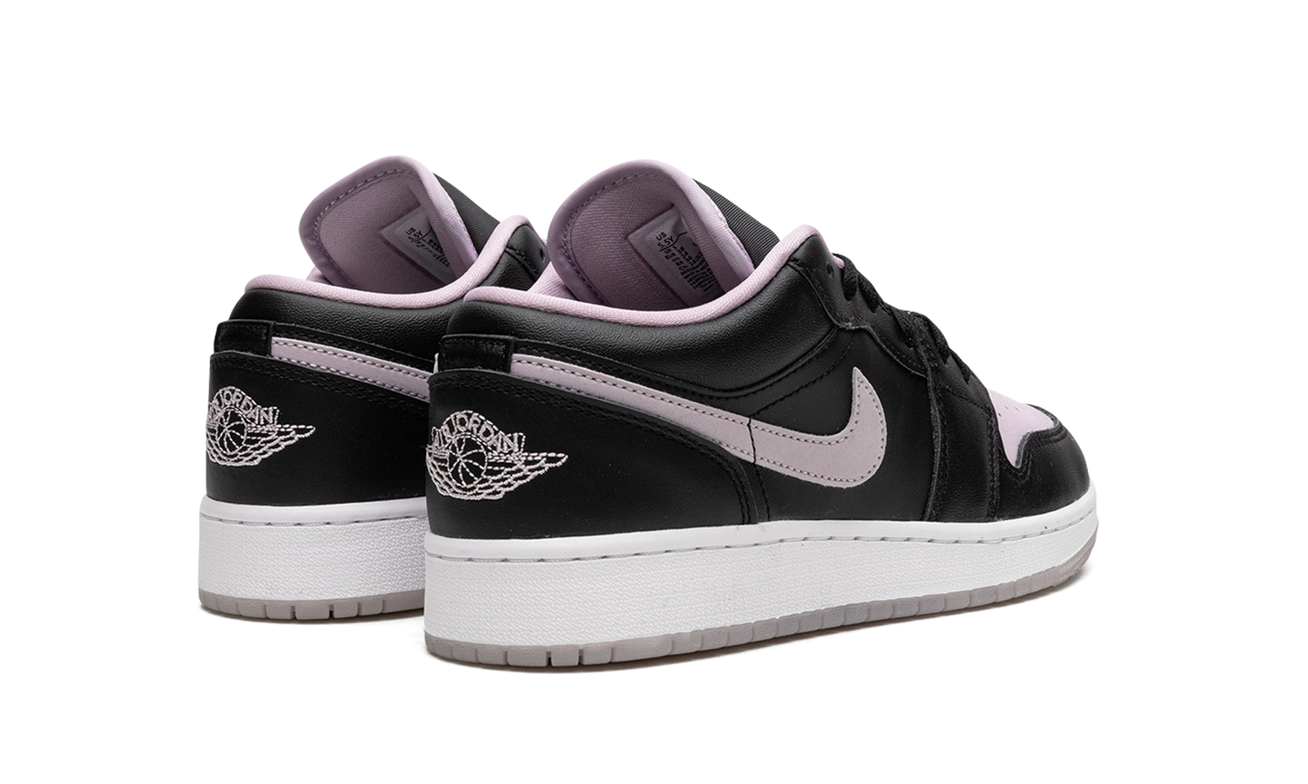 Air Jordan 1 Low GS "Black Iced Lilac" DV1333 051