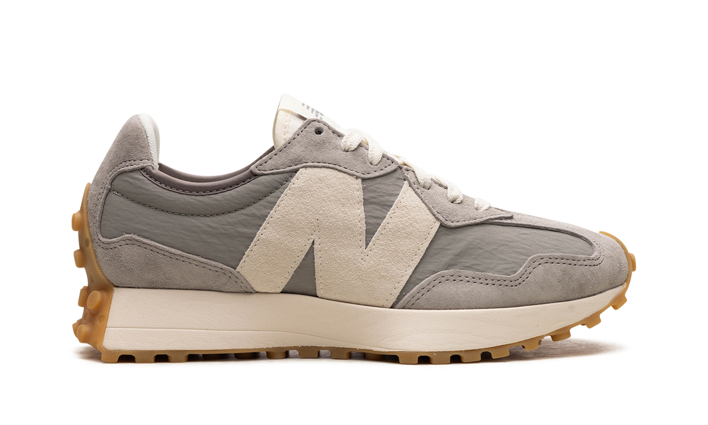 327 "Clean Vintage Overcast" MS327KA1