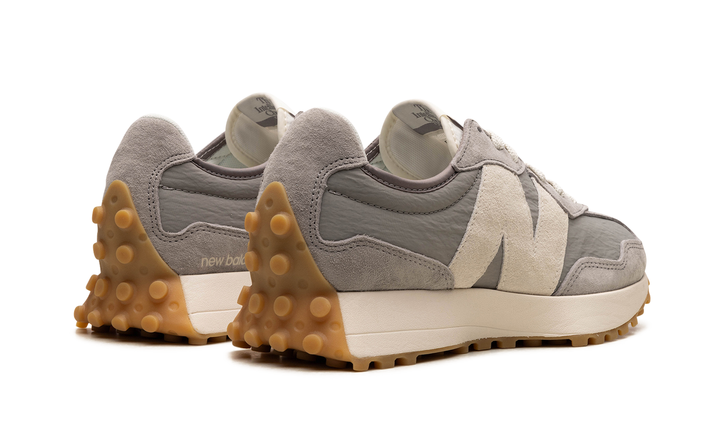 327 "Clean Vintage Overcast" MS327KA1