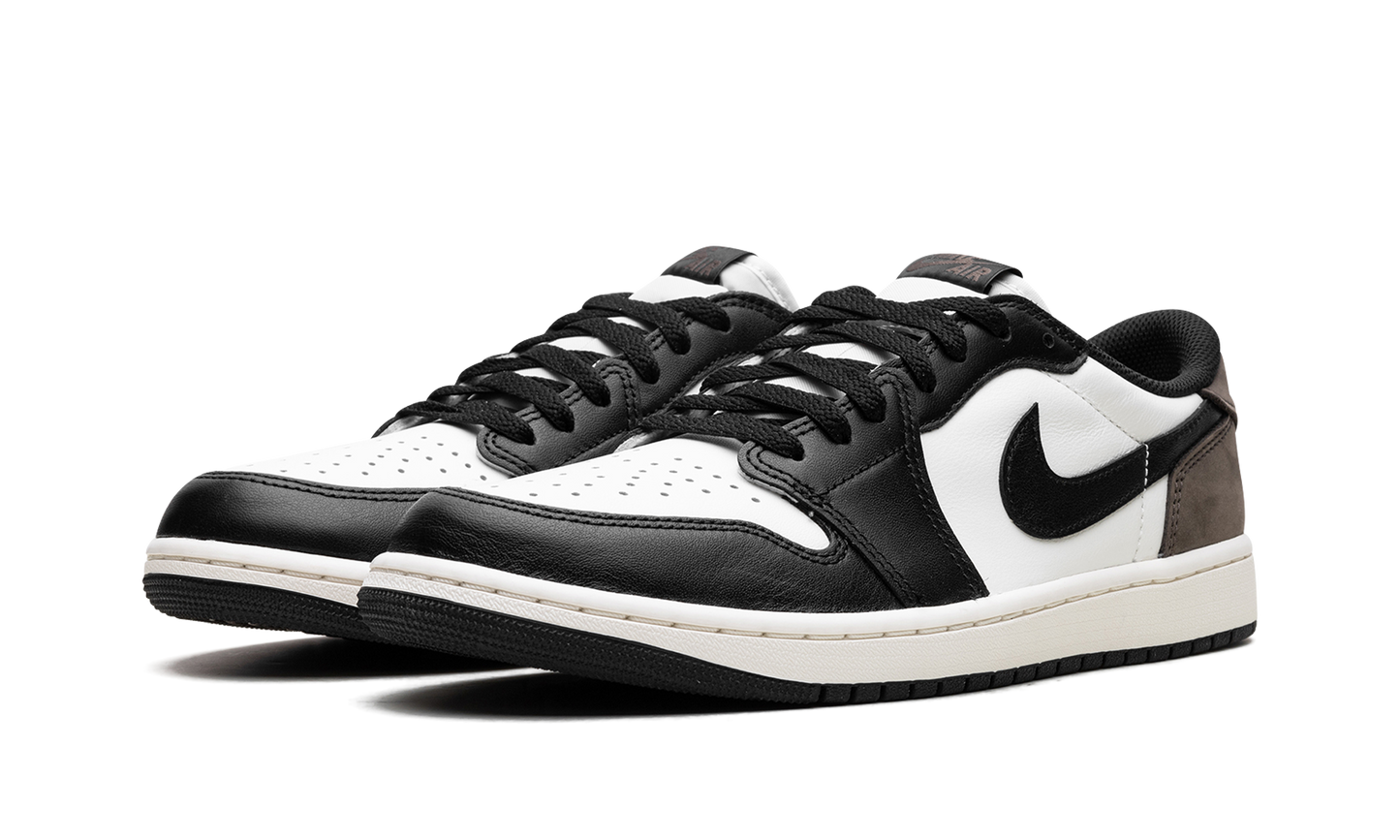 Air Jordan 1 Low OG "Mocha" CZ0790 102