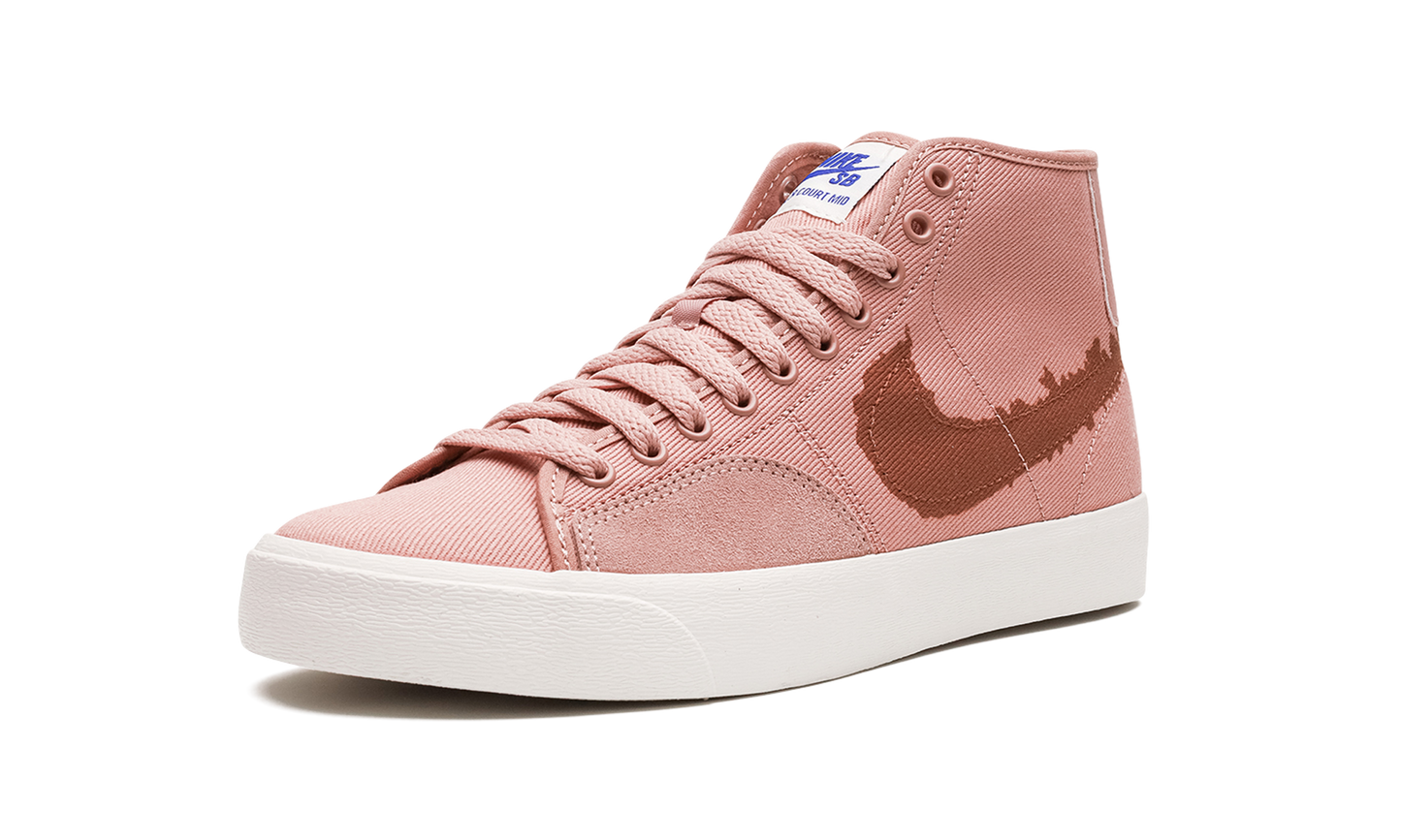 SB Blazer Court Mid "Rose Whisper" DM8553 601