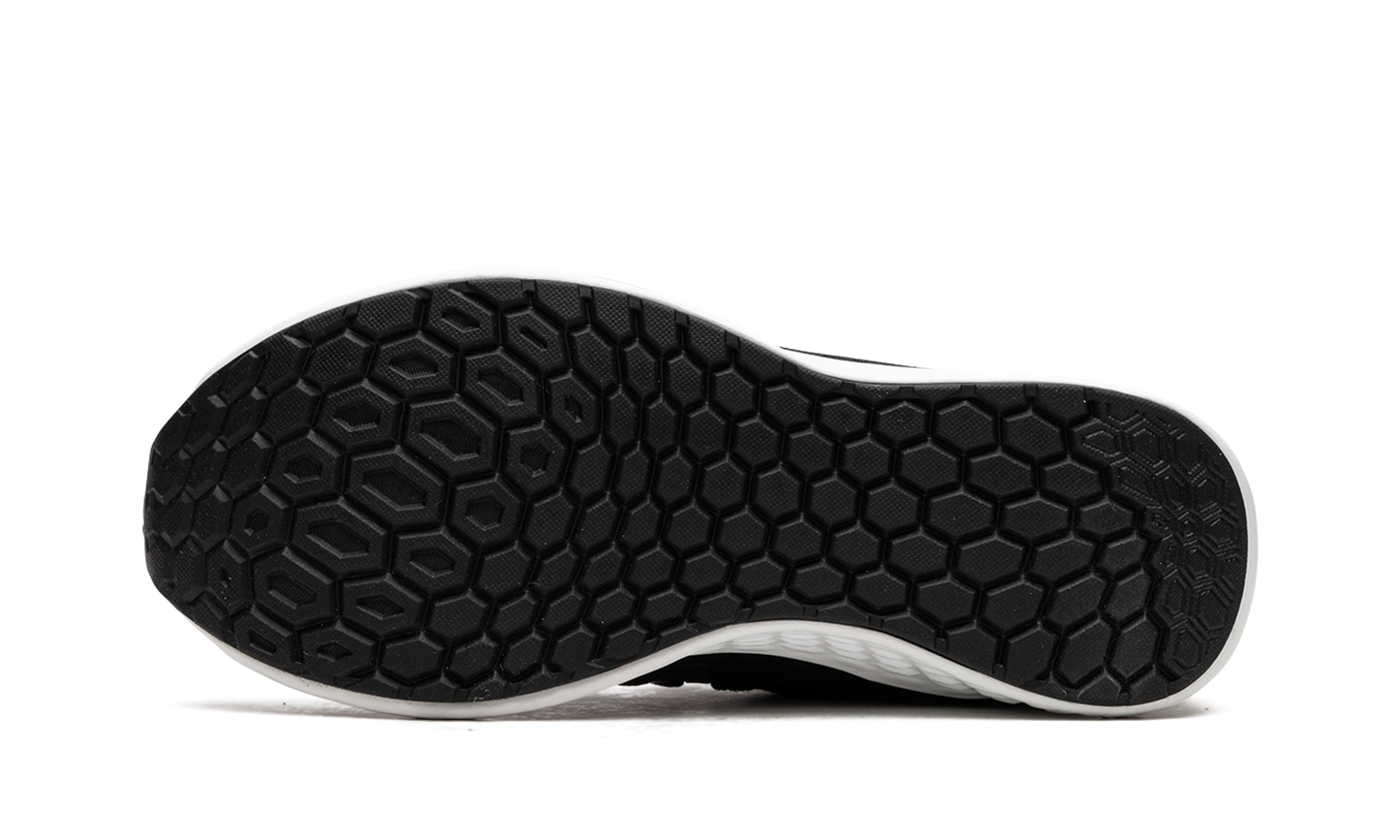 Fresh Foam Sport V1 WMNS "Black/White" WSPTLB1