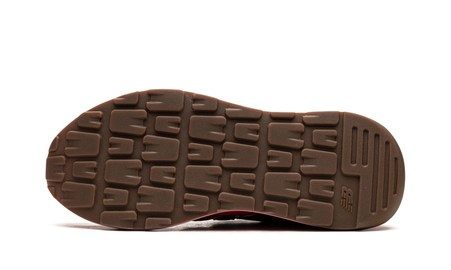 57/40 "Brown / White" M5740BP