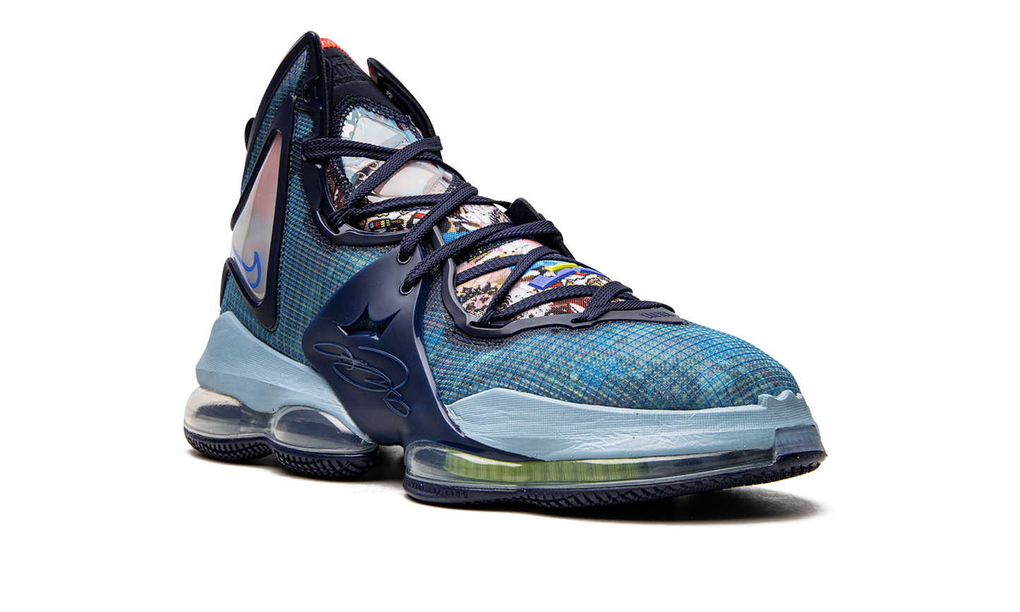 LeBron 19 "Fast Food" CZ0203 400