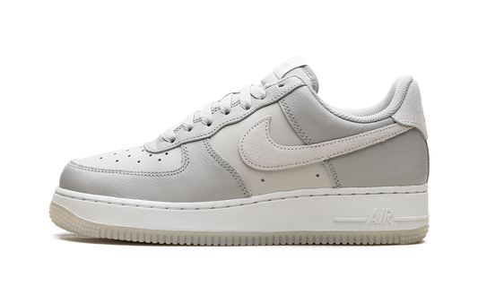 Air Force 1 '07 "Light Bone" FN5832 001
