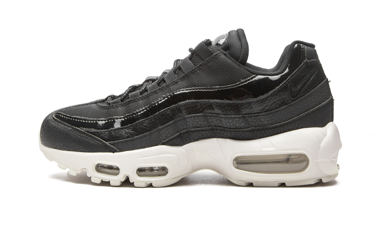AIR MAX 95 SE MNS WMNS AQ4138 001