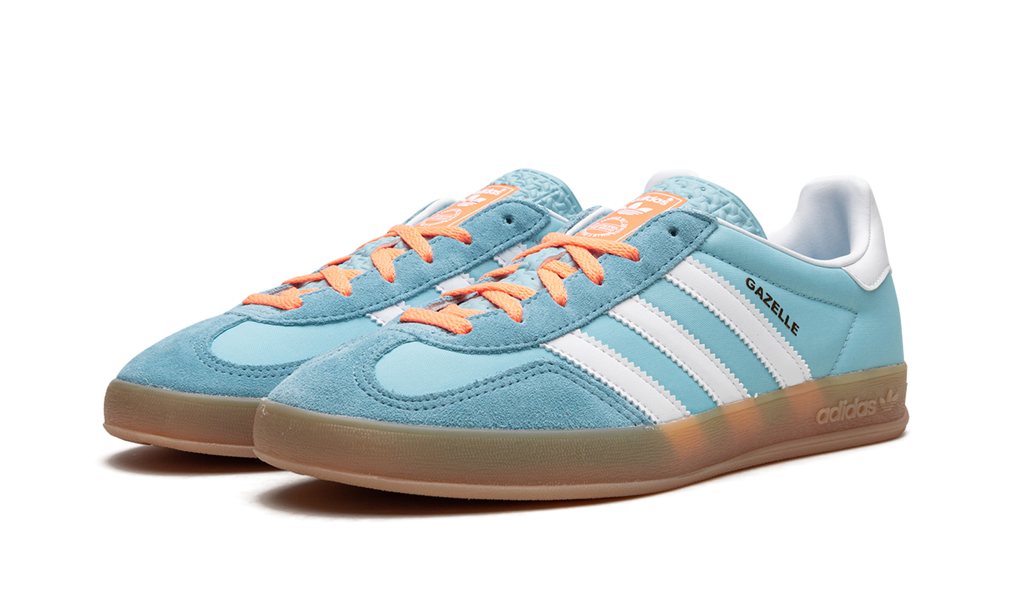Gazelle Indoor "Preloved Blue White Gum" HQ9017