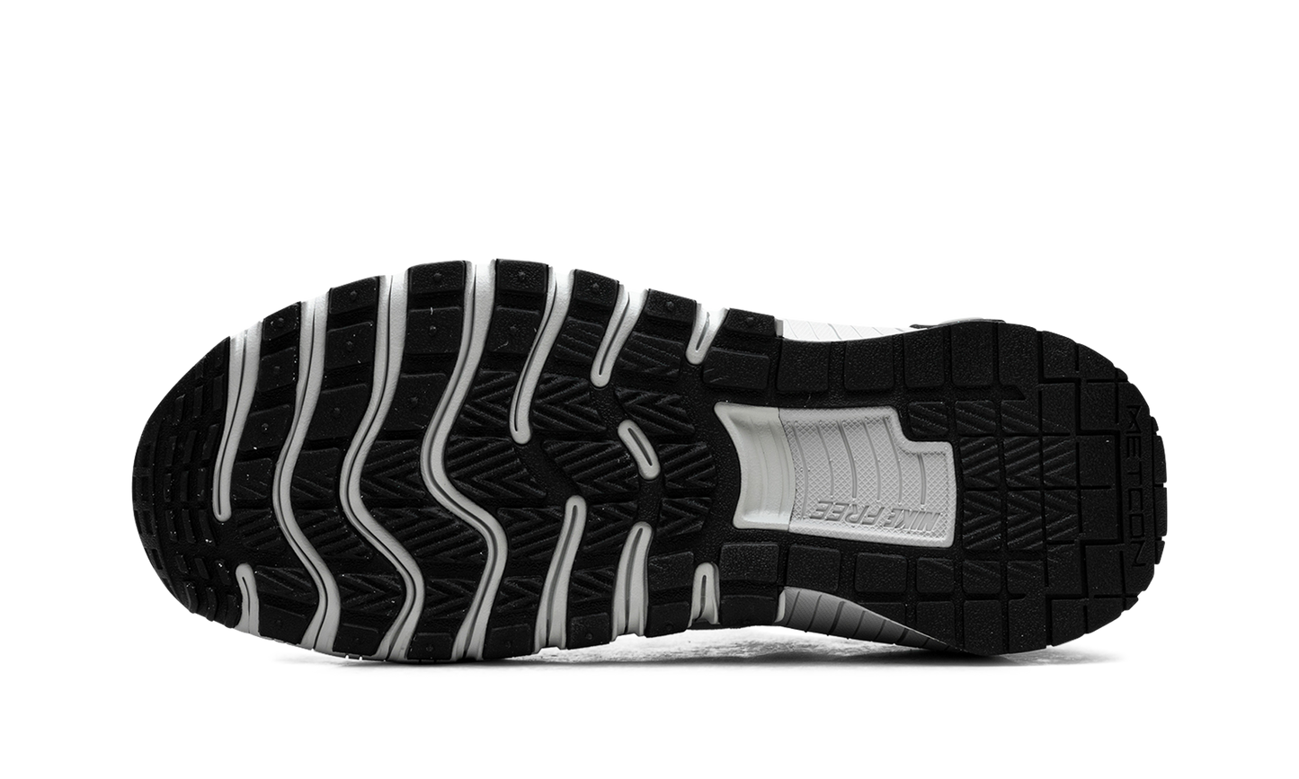 Free Metcon 6 WMNS "Light Silver Black" FJ7126 008