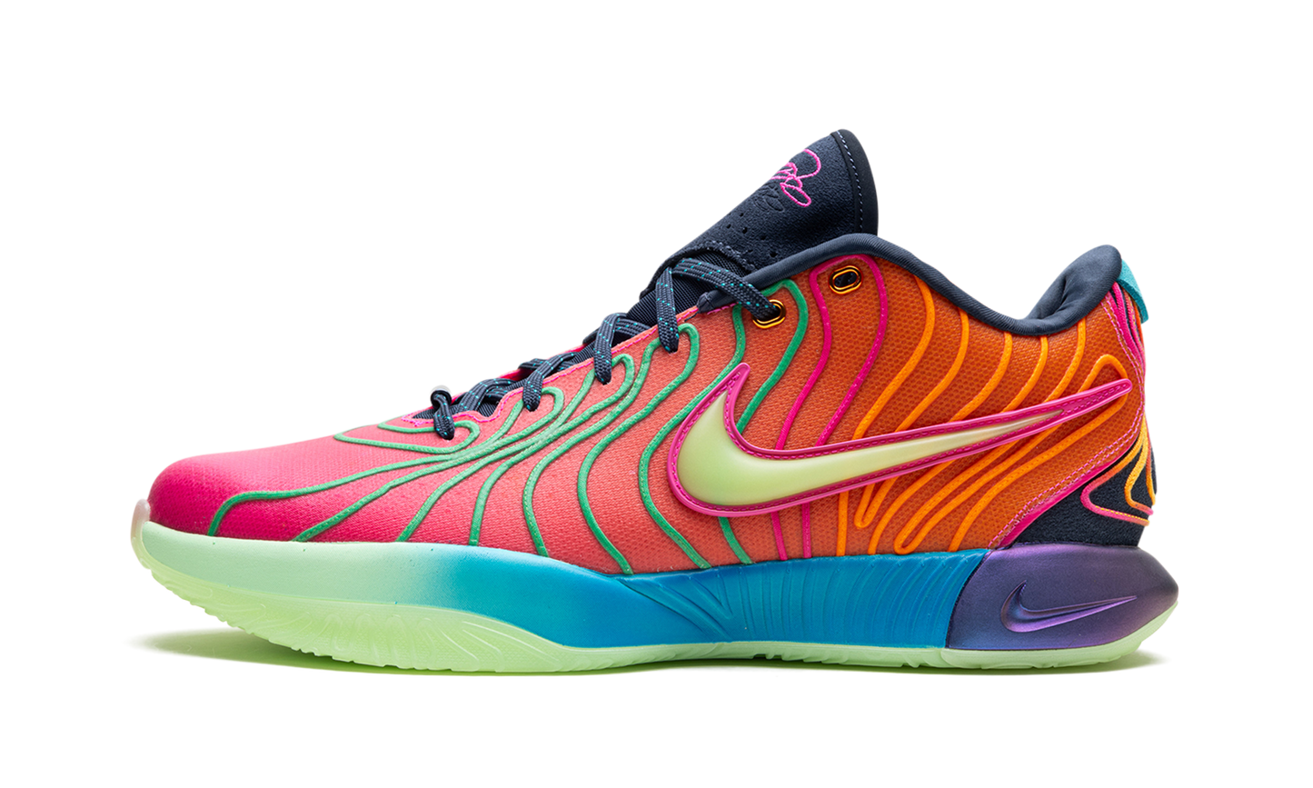 LeBron 21 "Optimism" HF5353 400