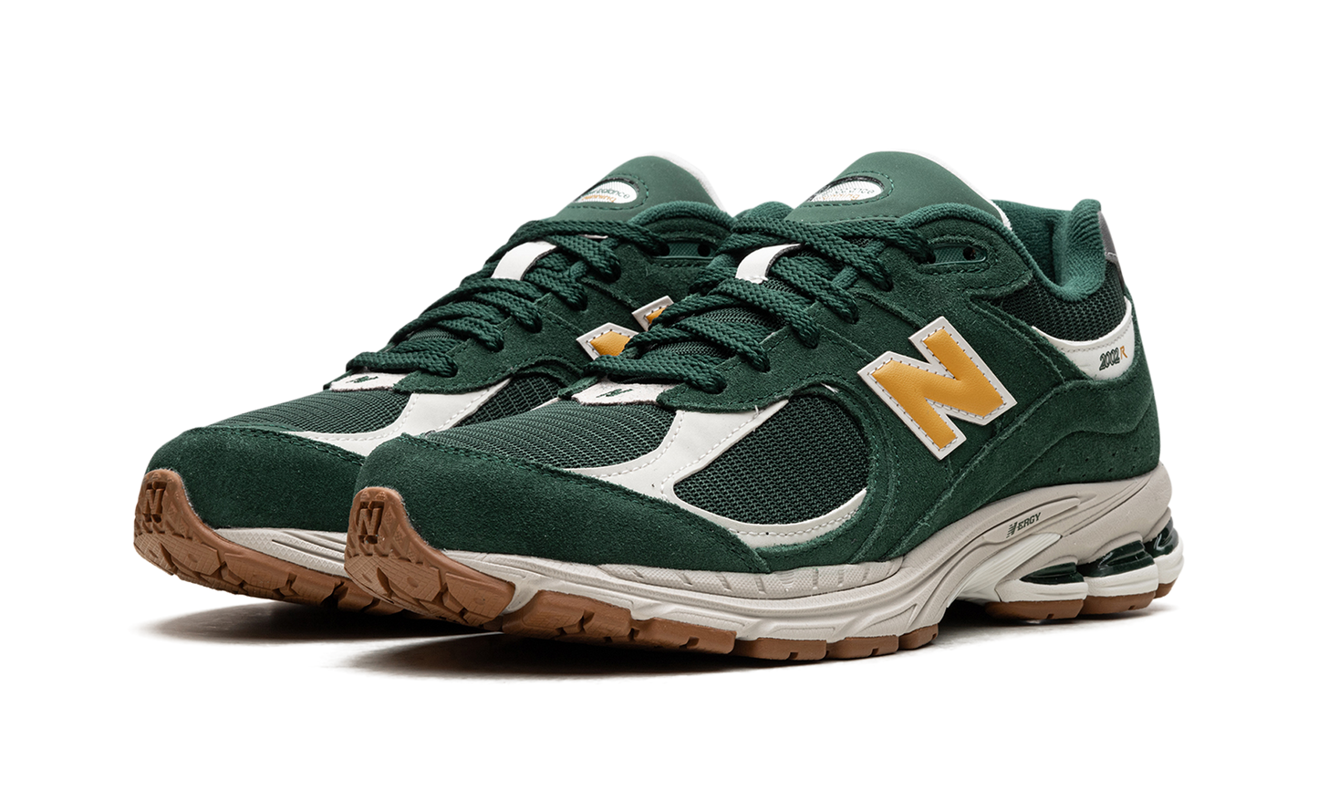 2002R "ASOS Exclusive Green" M2002RAC