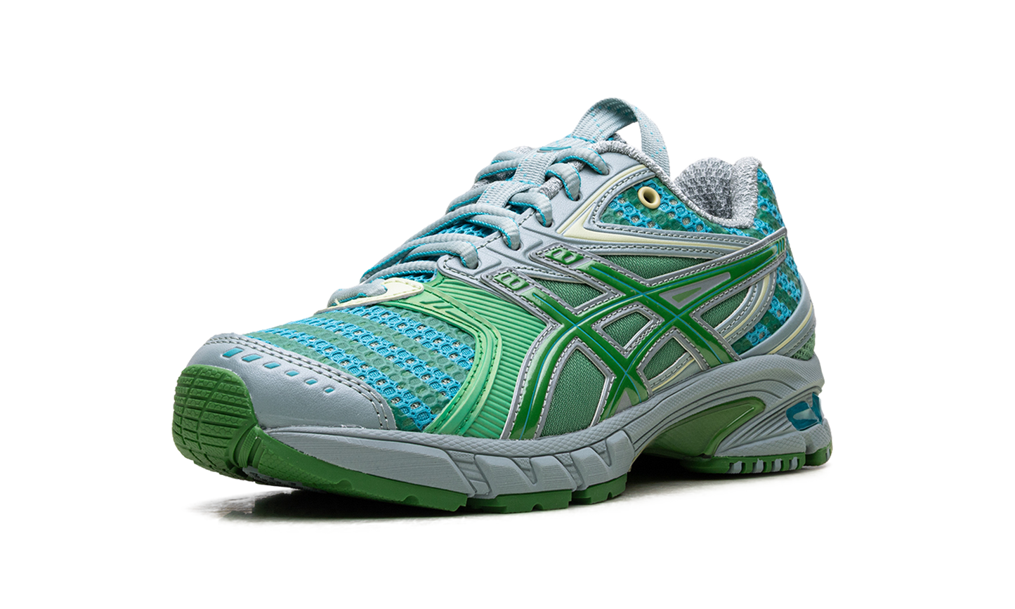 GEL-DS Trainer 14 "Kiko Kostadinov - Dark Mustard/Truffle Grey" 1203A606 300