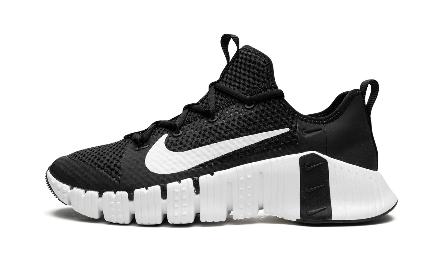 Free Metcon 3 "Black/White" CJ0861 010