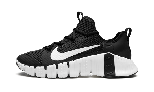 Free Metcon 3 "Black/White" CJ0861 010